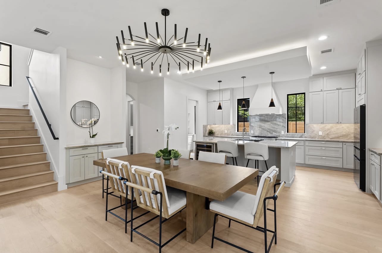 Interior kitchen and dining room photograph by JEFF in Austin, Texas
